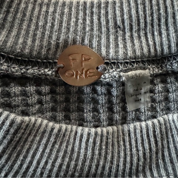 Free People FP One Tasha Thermal Lace-Up Sleeve Top – M - Picture 13 of 14